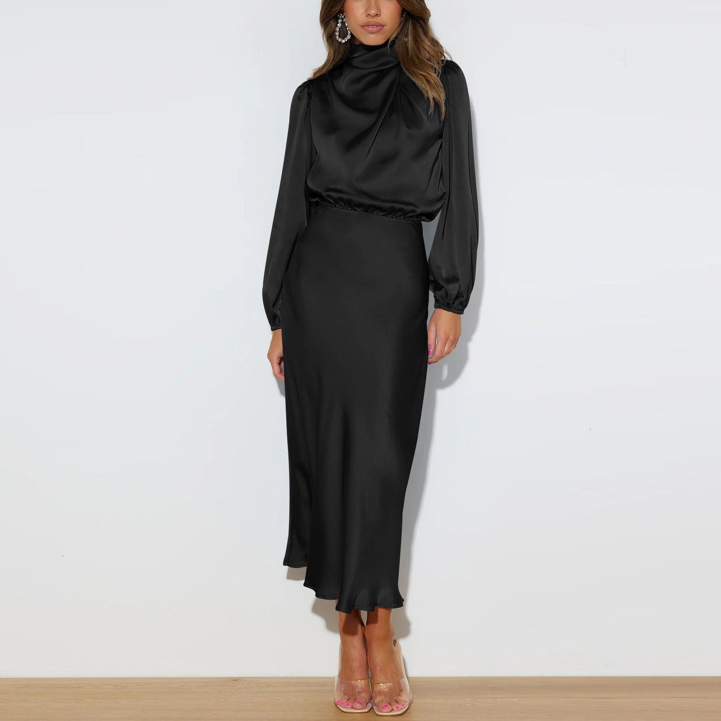 Lena: Elegantes Kleid mit langen Ärmeln