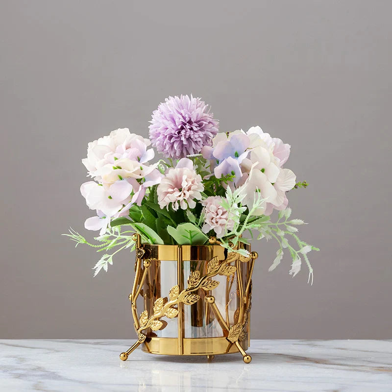 Nyx Vase En Verre Doré Avec Cadre Métal Plaqué Or Déco Contemporaine Élégante Moderne