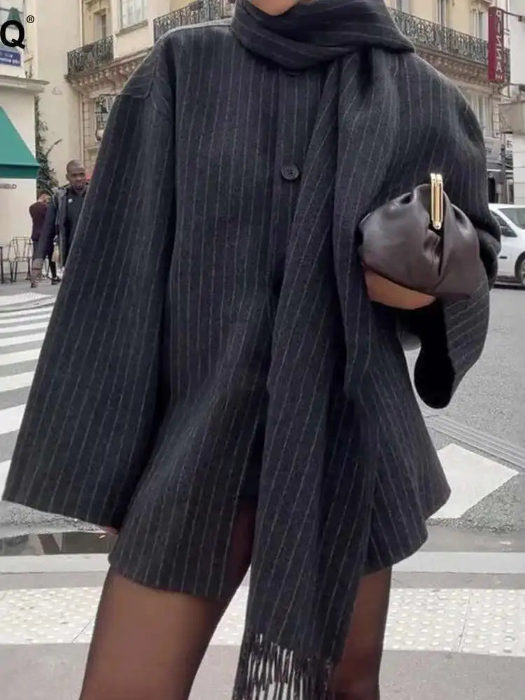 Veste Courte En Laine Pour Femme À Rayures Avec Boutonnage Simple Et Foulard Coupe Décontractée