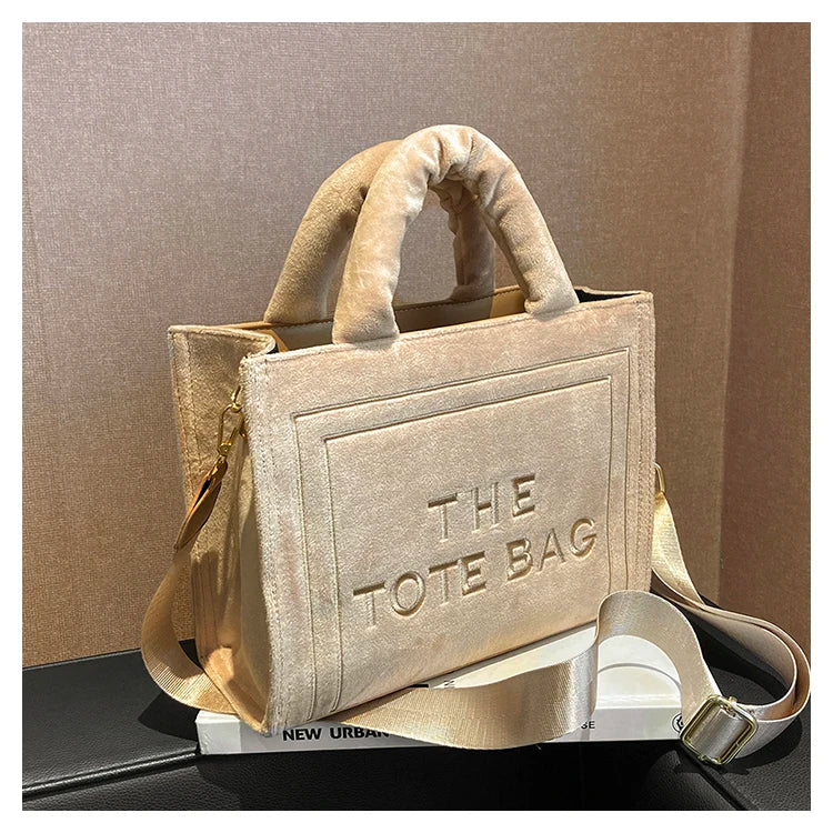 Amawinc Sac Fourre-Tout Velours Doux Avec Impression De Lettre Originale Intérieur Spacieux Carré Et Sangle Optionnelle