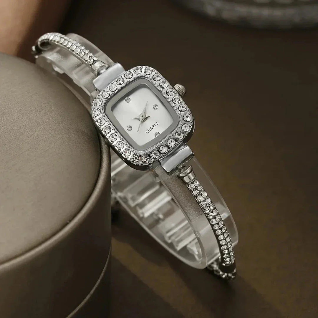 Montre Bracelet Serene Éclat Cristaux Élégante Pour Femmes Chic Et Luxueuse Pour Toutes Occasions