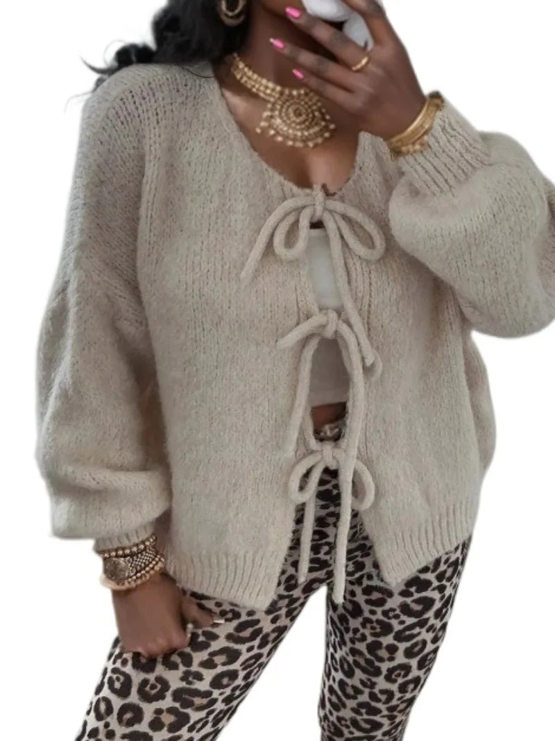 Jasmine Cardigan Tricoté Épais Hivernal Pour Femme Avec Nœud Devant Confortables