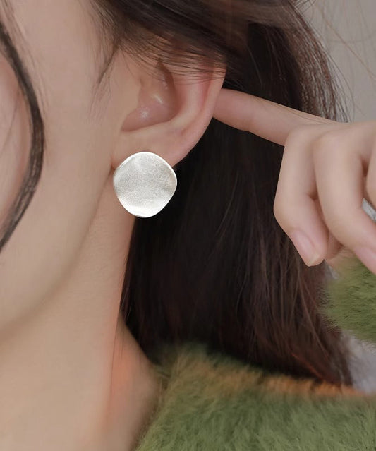Boucles d'oreilles puces simples en soie et argent sterling givré - Amawinc