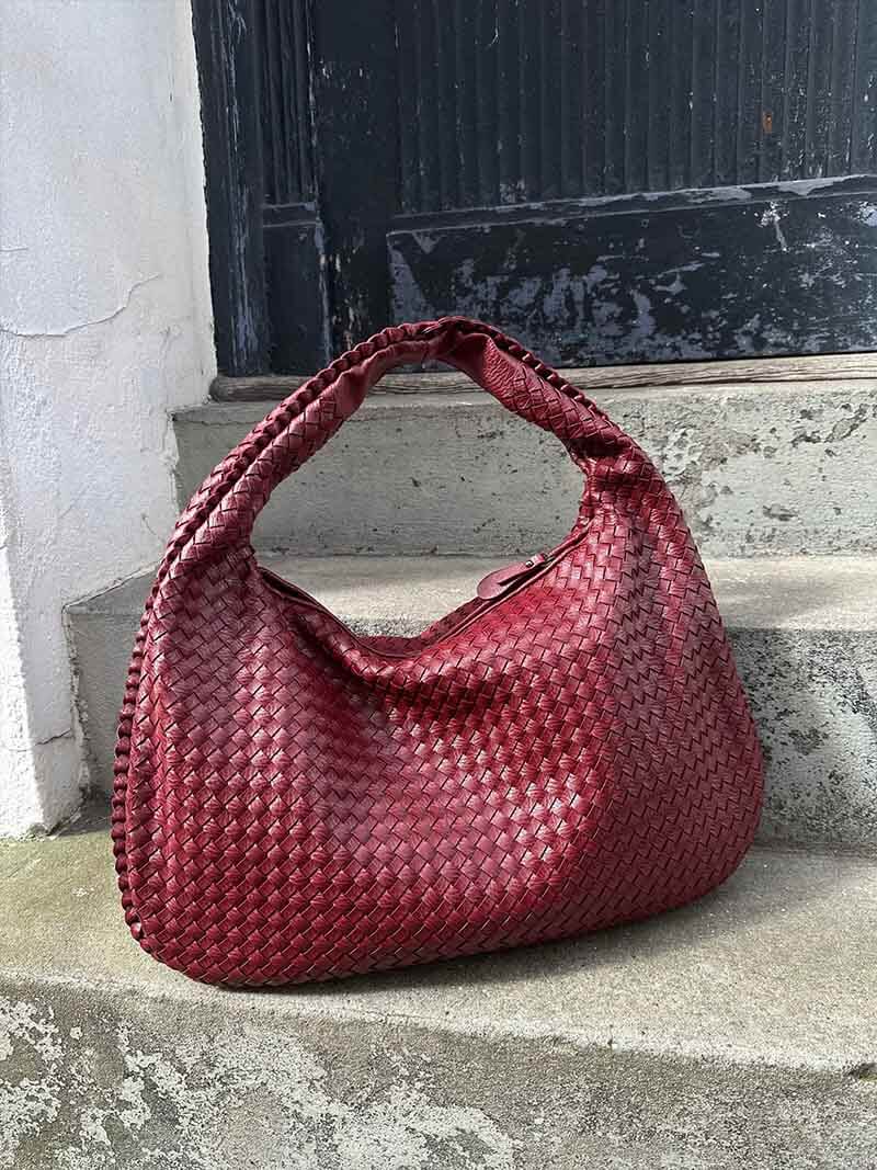 Edle Lotte Handtasche im modernen Stil