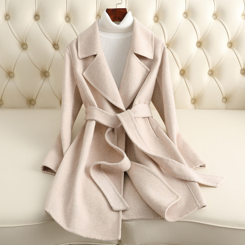 Manteau En Laine Luxe Sofia Amoretti Revers Chic Col En Revers Décolleté En V Profond Teintes Intemporelles Idéal Jour