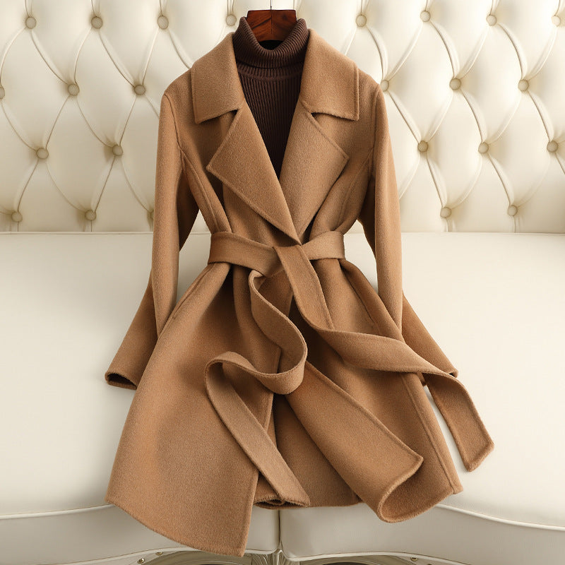Manteau En Laine Luxe Sofia Amoretti Revers Chic Col En Revers Décolleté En V Profond Teintes Intemporelles Idéal Jour