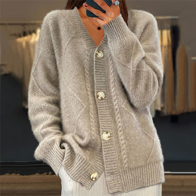 Cardigan Tricoté Joselyn Signé Sofia Amoretti Rose Pâle Col En V Boutons Opalescents Et Côtes Délicats