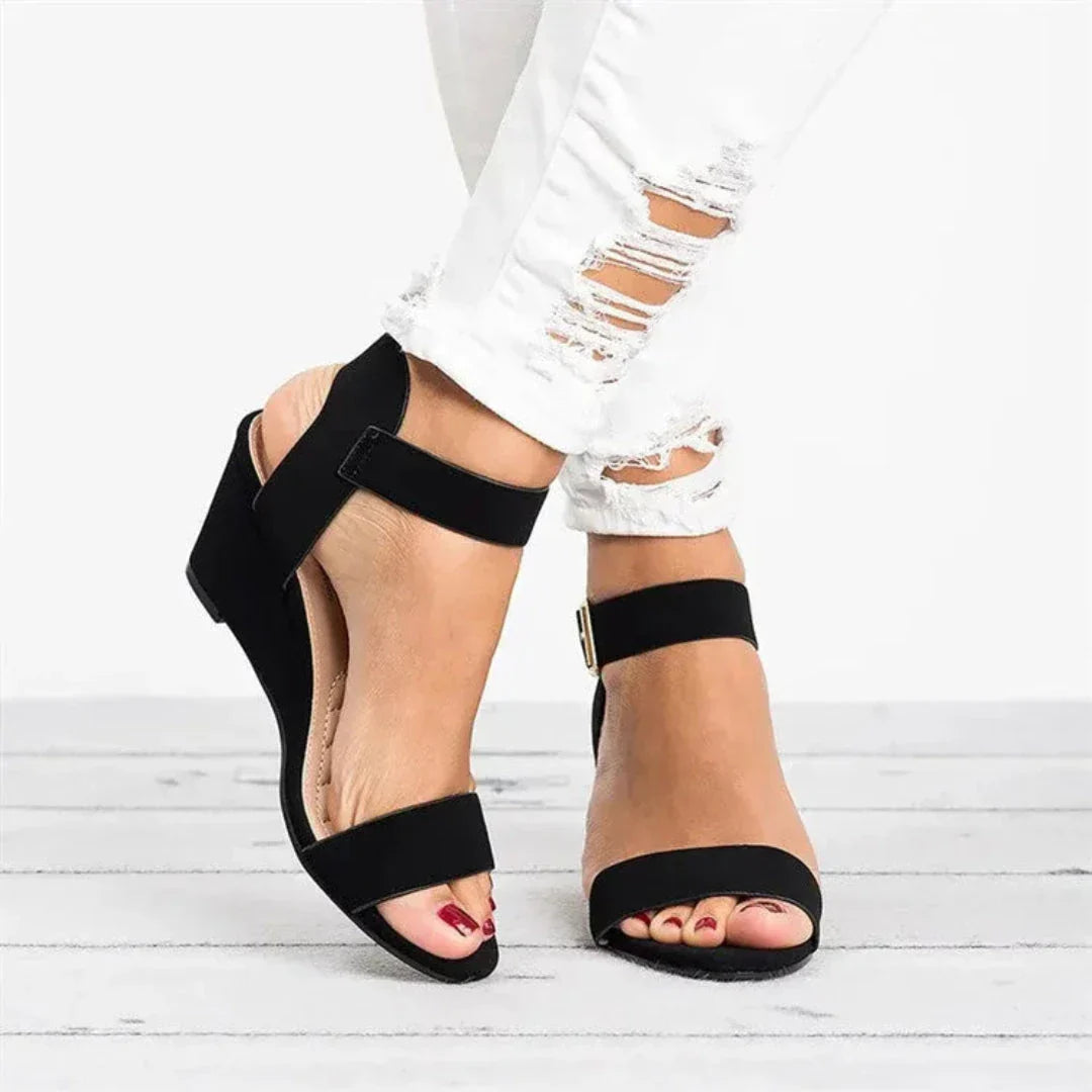 Soleil Sandales Ouvertes À Bride Boucle En Suède Synthétique À Talon Compensé Confortable