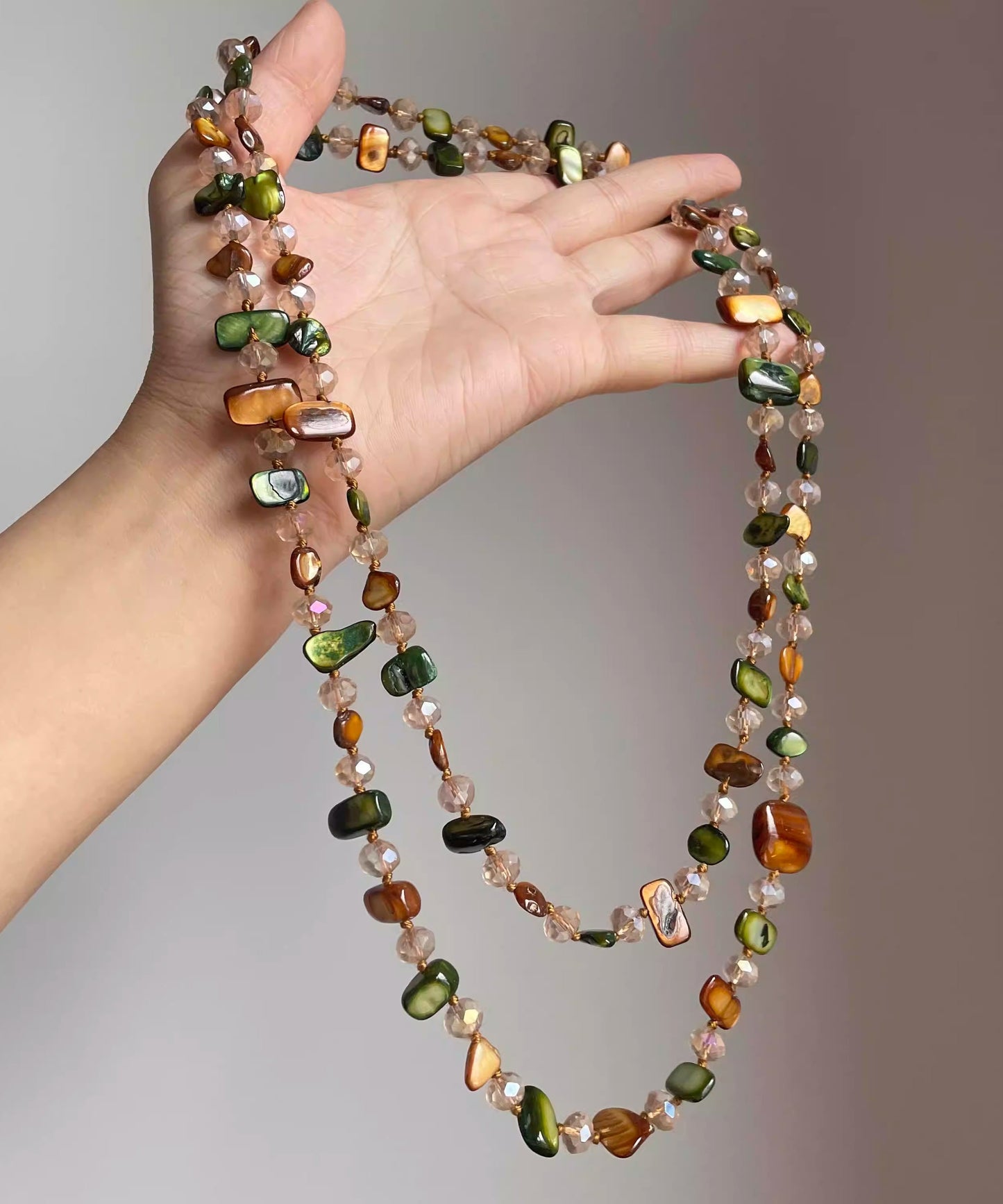 Collier de perles de coquillage asymétriques de style arc-en-ciel - Amawinc