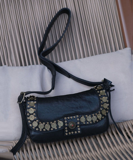 Sac hobo polyvalent en cuir durable et élégant avec rivets noirs - Amawinc