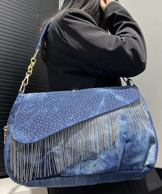 Sacs à bandoulière élégants en denim patchwork avec pompons bleus et zircons - Amawinc