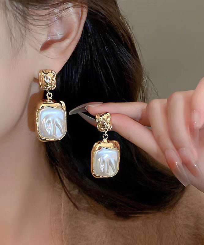 Boucles d'oreilles pendantes carrées élégantes en alliage de cuivre doré et perles - Amawinc