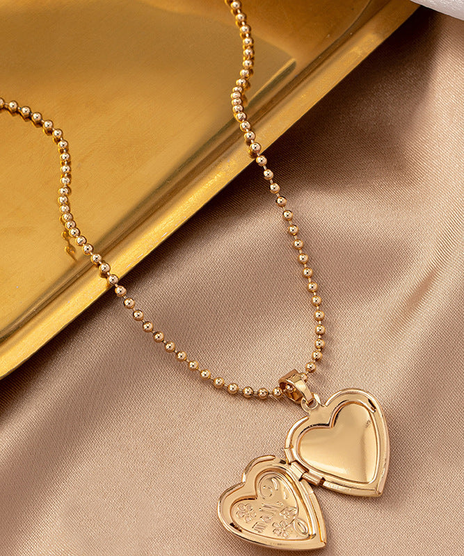 Collier élégant avec pendentif Love en argent sterling doré - Amawinc