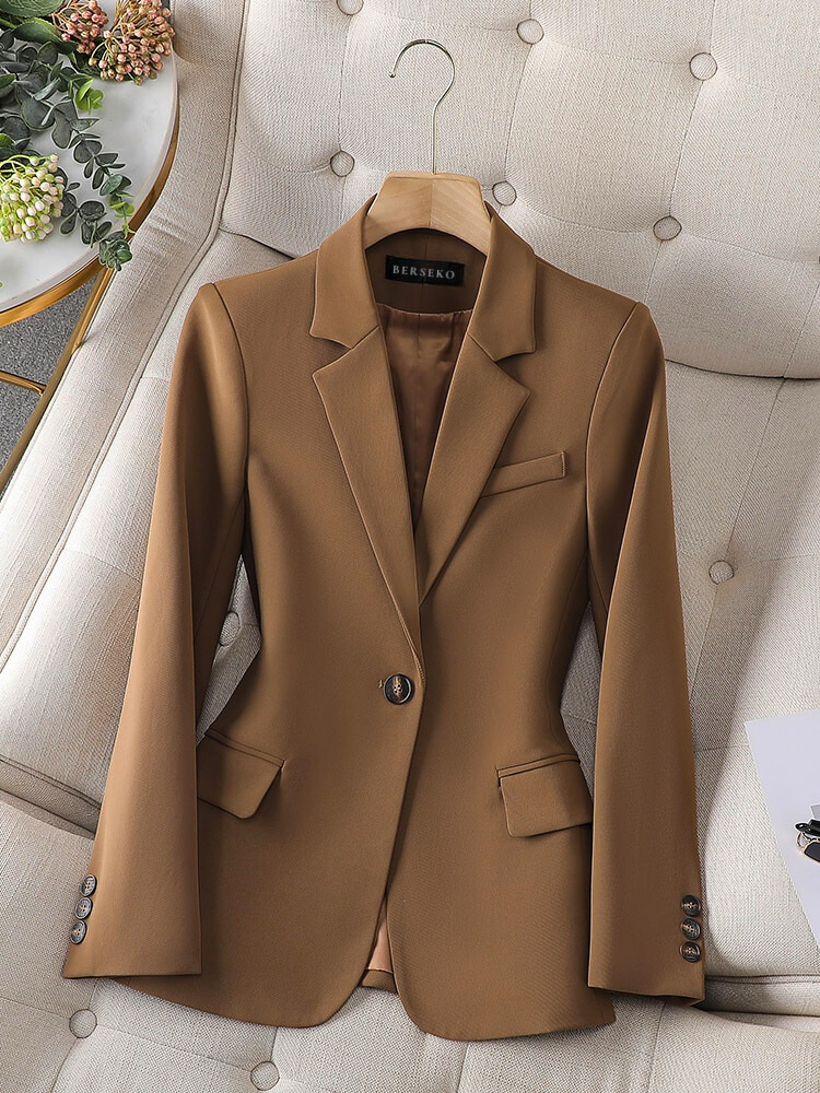 Avelena Elegant Blazer
