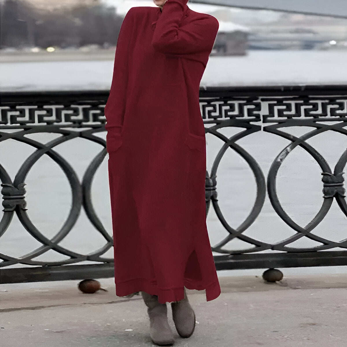 Justina: Bequemes Samt-Kleid