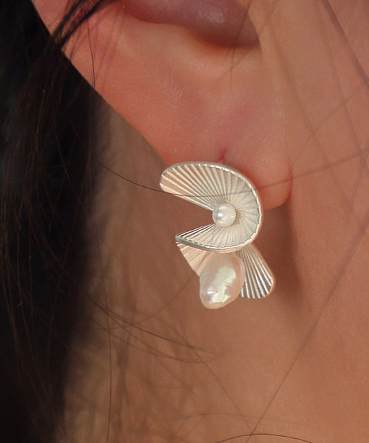 Boucles d'oreilles à tige en forme d'éventail avec perles de cuivre uniques - Amawinc