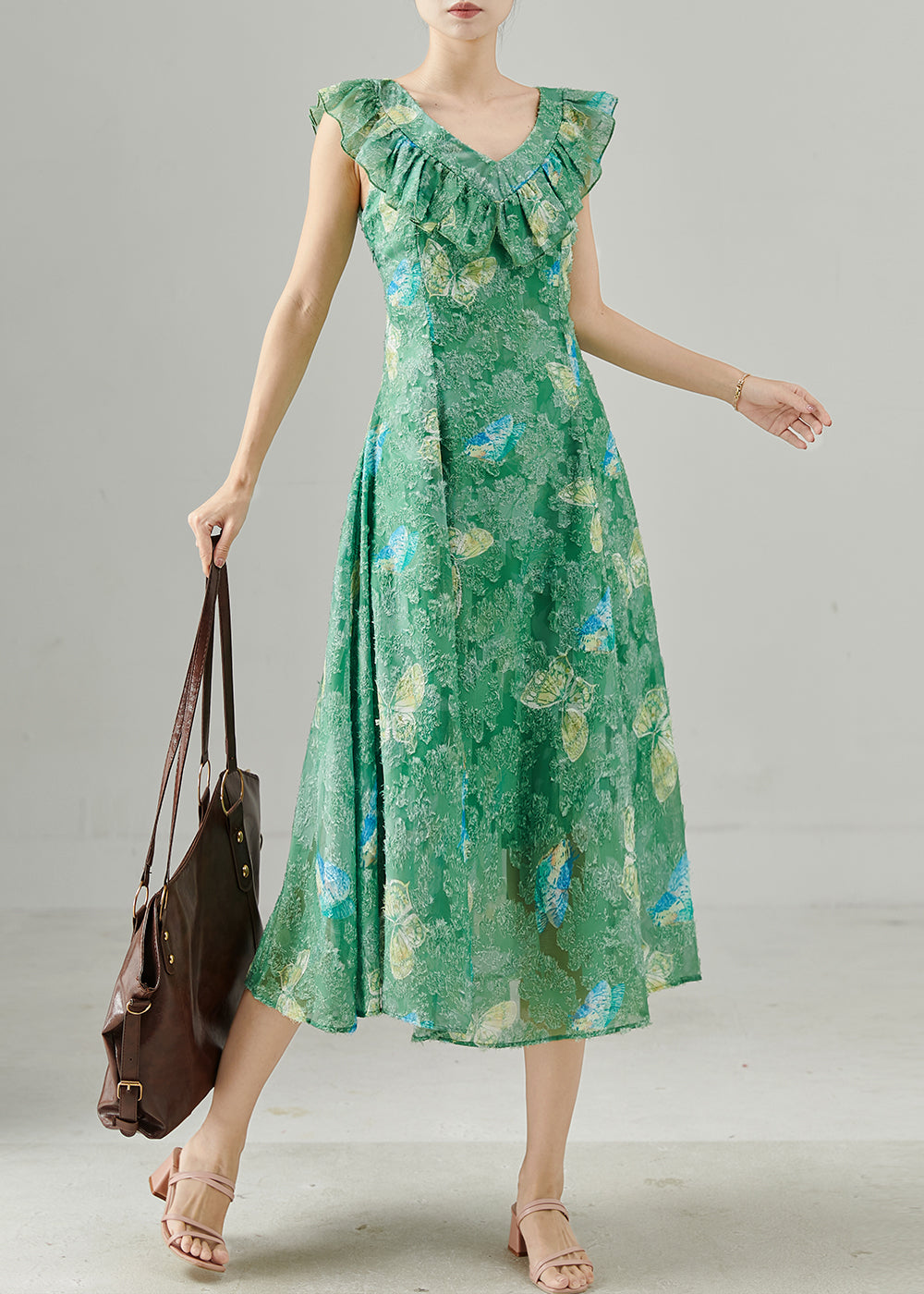 Robe longue en soie à volants verts unique pour l'été - Amawinc