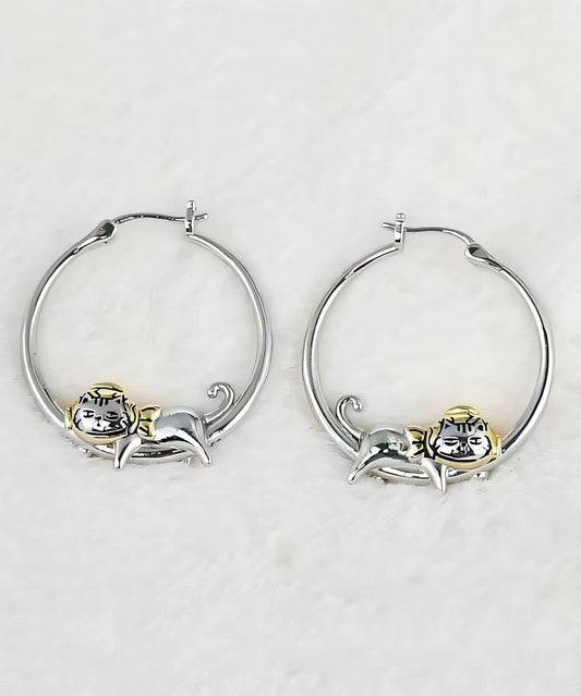 Boucles d'oreilles créoles uniques en soie et cuivre avec petits chats - Amawinc