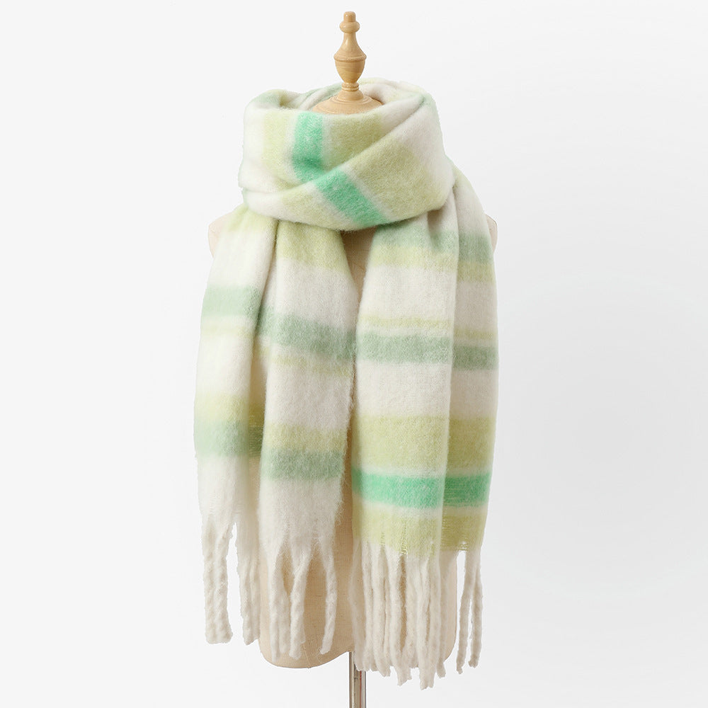 Écharpe Câlin Charmante Valentina Rossi Pour Un Hiver Confortable Douce Et Colorée Avec Style