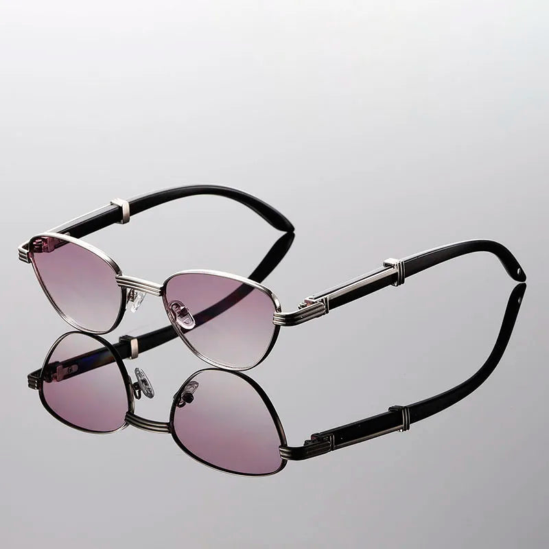 Lunettes de Soleil Velora Catcut Oeil de Chat Vintage avec Tempes Imprimés Serpent Style Métal Poli UV400