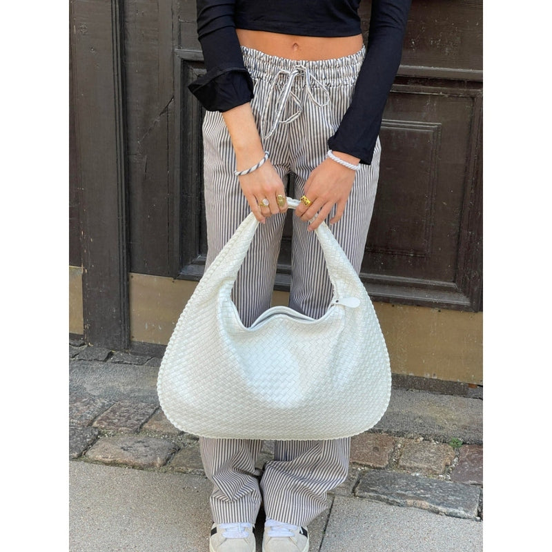 Damen-Handtasche Elina: Modisch & geräumig für den Alltag