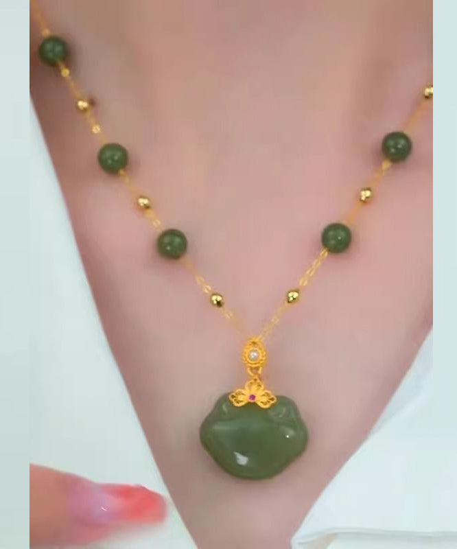 Collier pendentif vintage en argent sterling vert avec fermoir de sécurité en jade surdoré - Amawinc