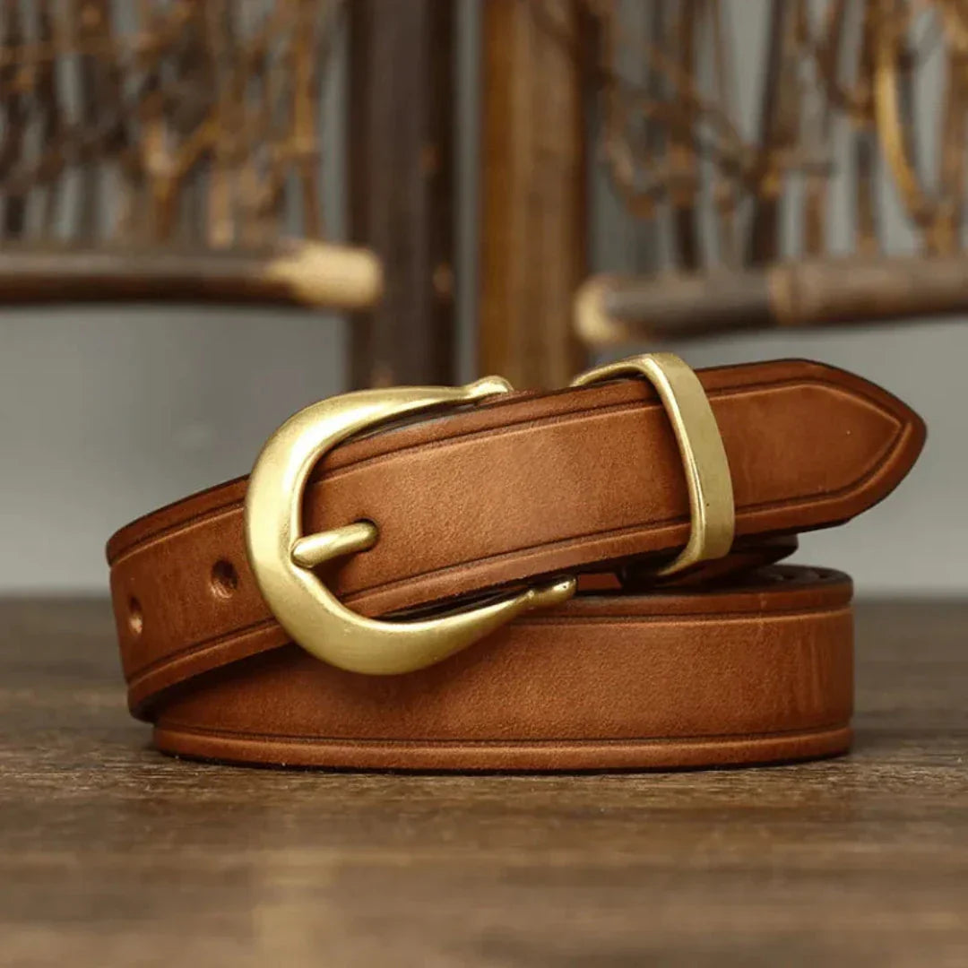 Ceinture Slim En Cuir Pleine Grain De Qualité Avec Boucle Incurvée En Laiton Pour Style Sophistiqué
