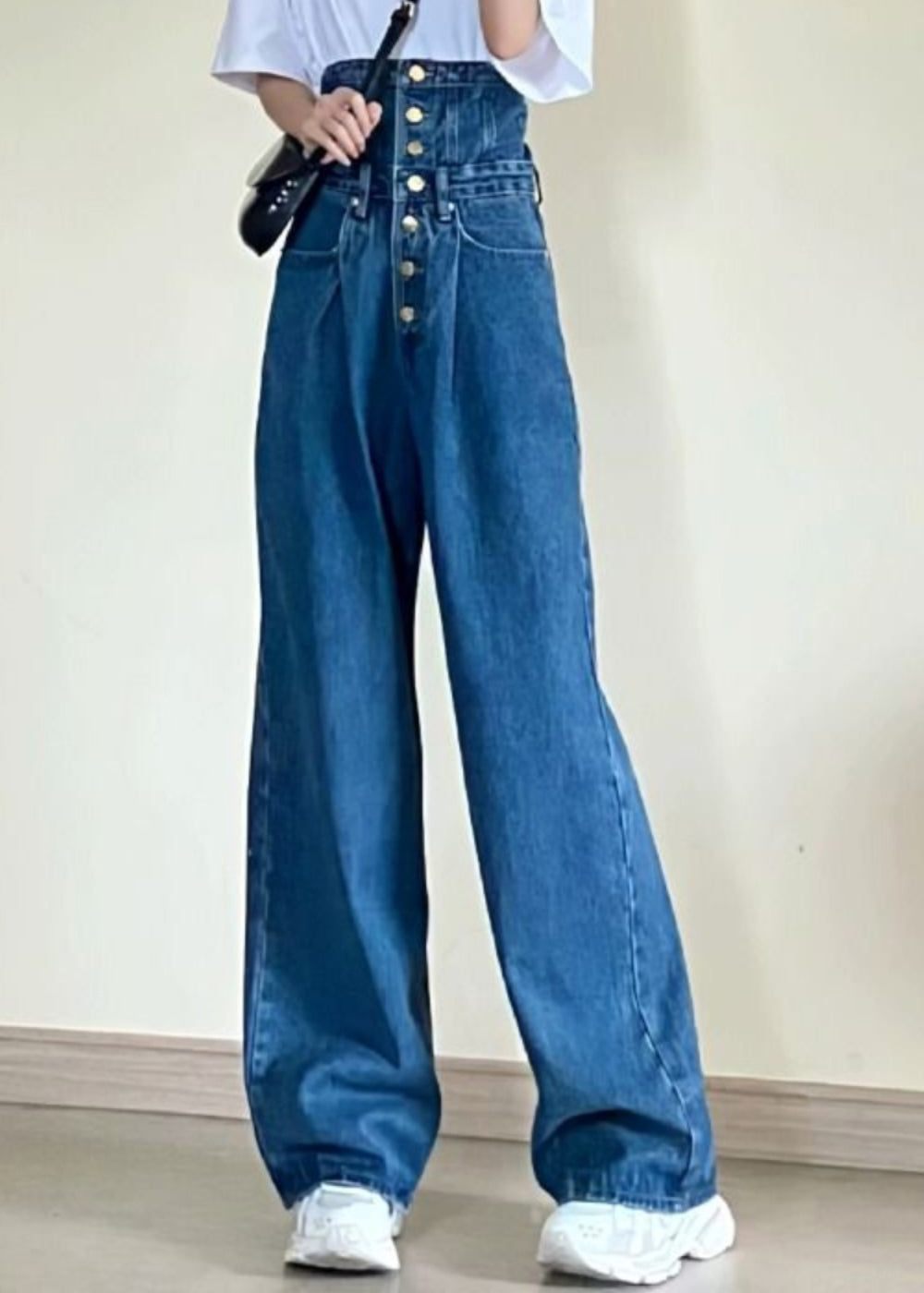  - Amawinc