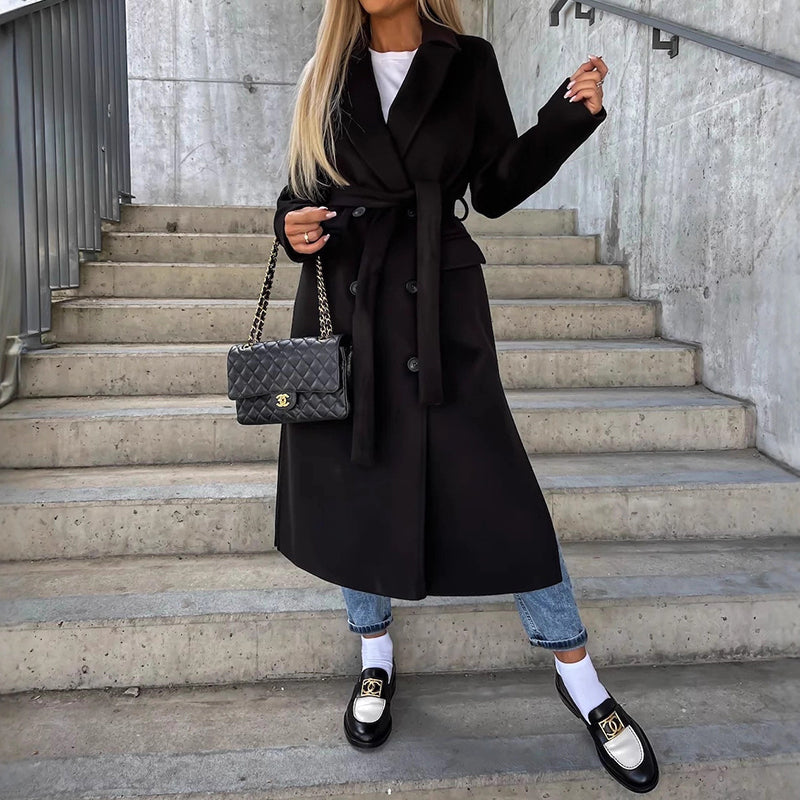 Manteau Long Féminin À Double Bouton Avec Poches Latérales Et Col Revers Classique Pour Hiver Élégant