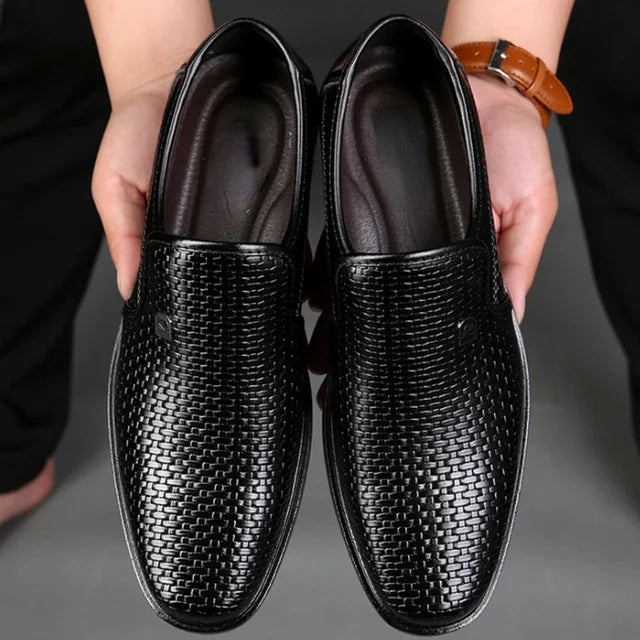 Herren-Sommerslipper aus Leder: Elegant und komfortabel