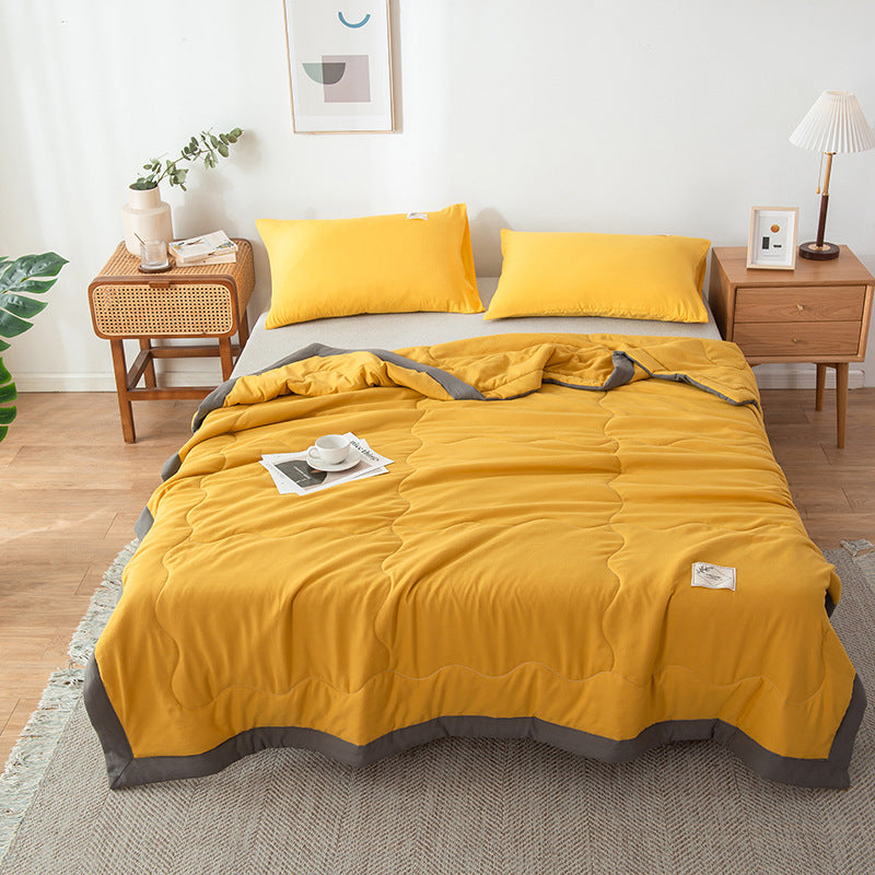 Couette Minimaliste En Coton Respirant Avec Motif Cousu Pour Sommeil Frais Et Détente