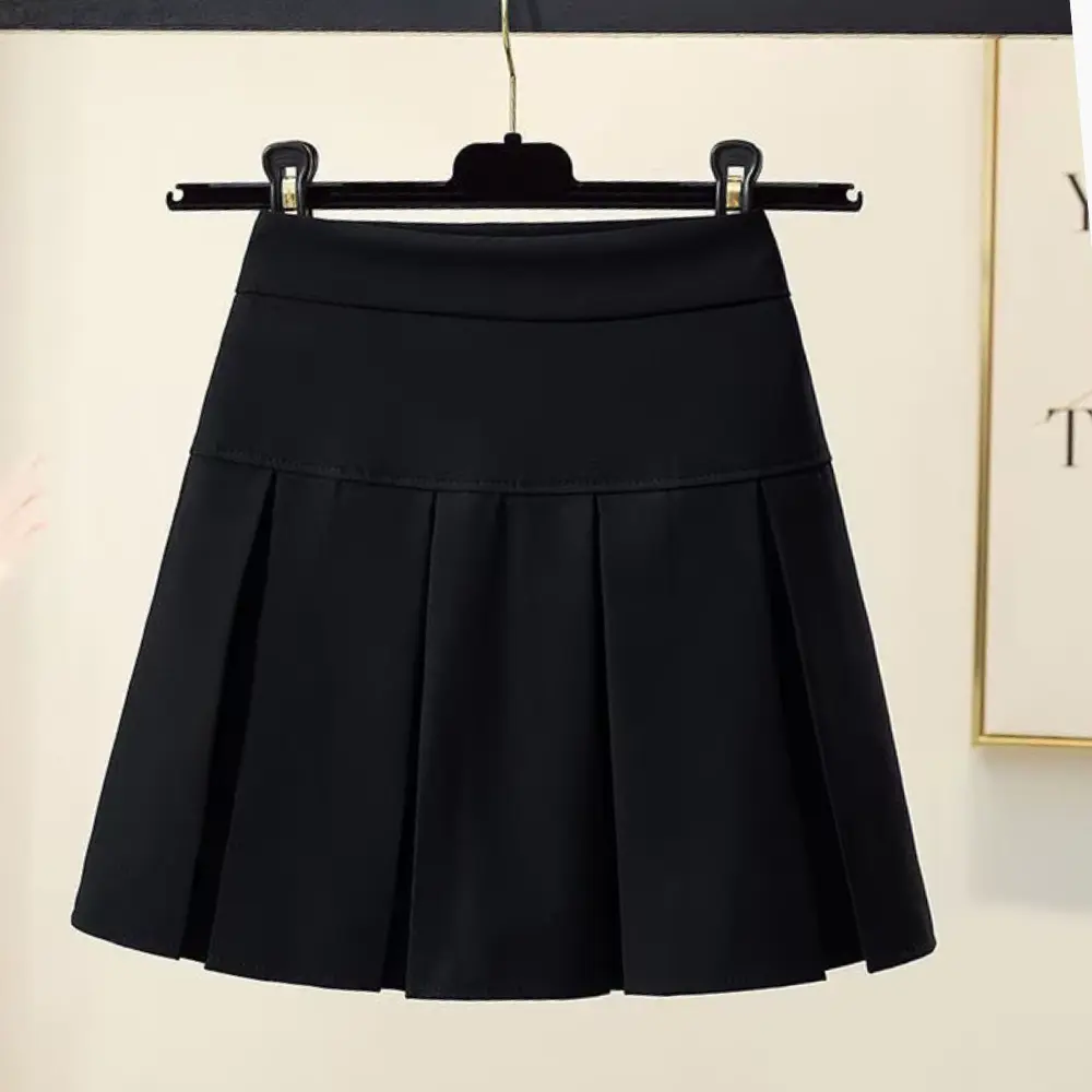 Jupe Plissée Courte Amelia Amawinc À Taille Haute Pour Look Quotidien Chic Pour Tenue Quotidienne Élégante