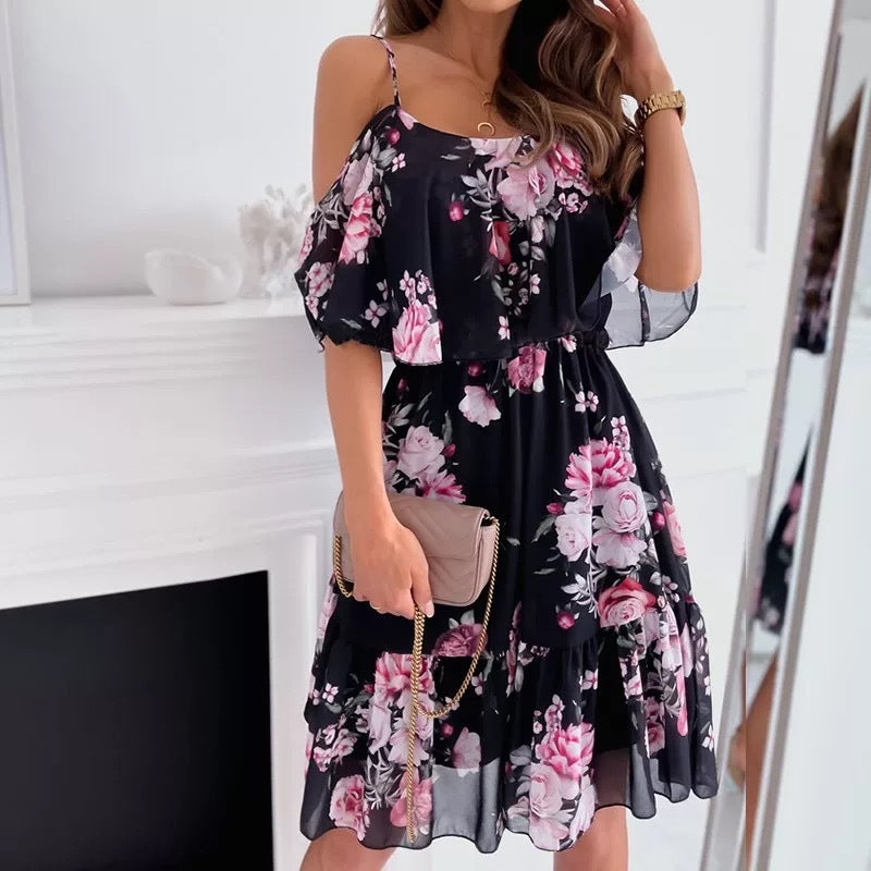 Fudus Trägerkleid mit Blumendruck und Rüschen, schulterfrei