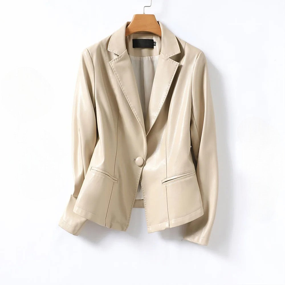 Corliss Blazer En Cuir D'Agneau À Revers Crantés Manches Cintrées Fermeture Par Bouton Unique Et Poches Passepoilées