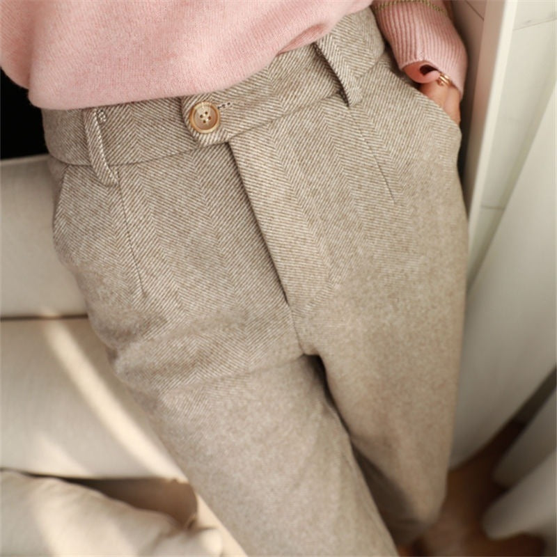 Pantalon Homme Motif Chevron Avec Coupe Cigarette Pour Style Bureau Chic Moderne