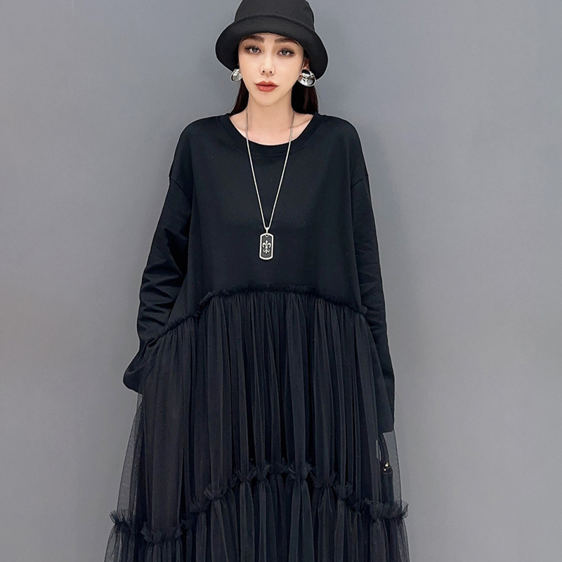 Robe Claudia Patchwork Maille Fluide À Plis Noir Amawinc Pour Automne Élégante Et Polyvalente