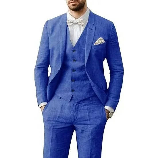 Costume Lin Décontracté Trois Pièces Pour Homme Avec Gilet Bleu Clair Pour Mariages D'Été Par Amawinc