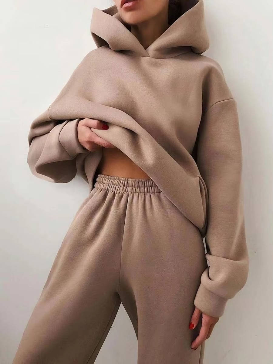 Ensemble Jogger Oversize Pour Femme Deux Pièces Avec Hoodie Confort Durable Et Silhouette Élégante Amawinc