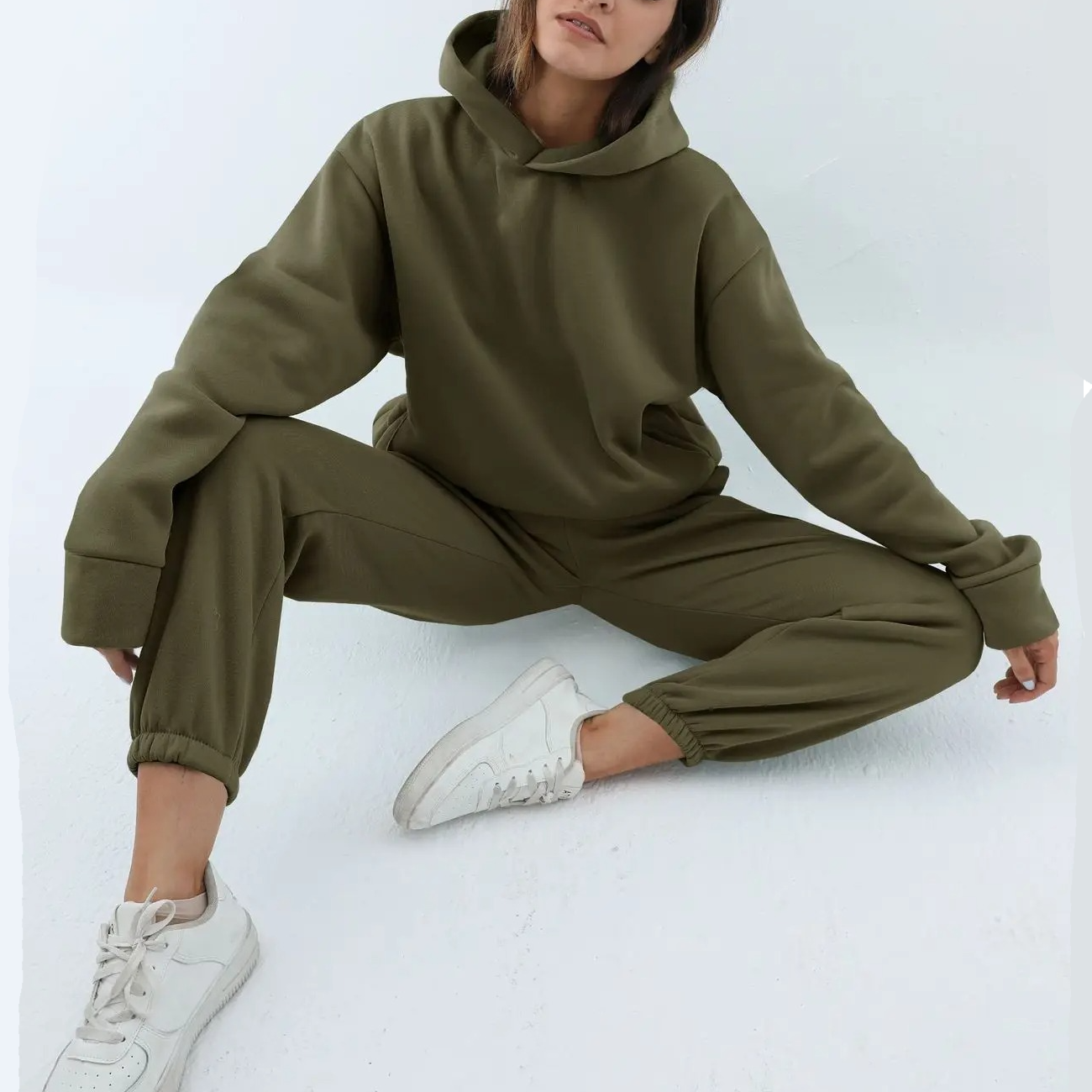 Ensemble Jogger Oversize Pour Femme Deux Pièces Avec Hoodie Confort Durable Et Silhouette Élégante Amawinc