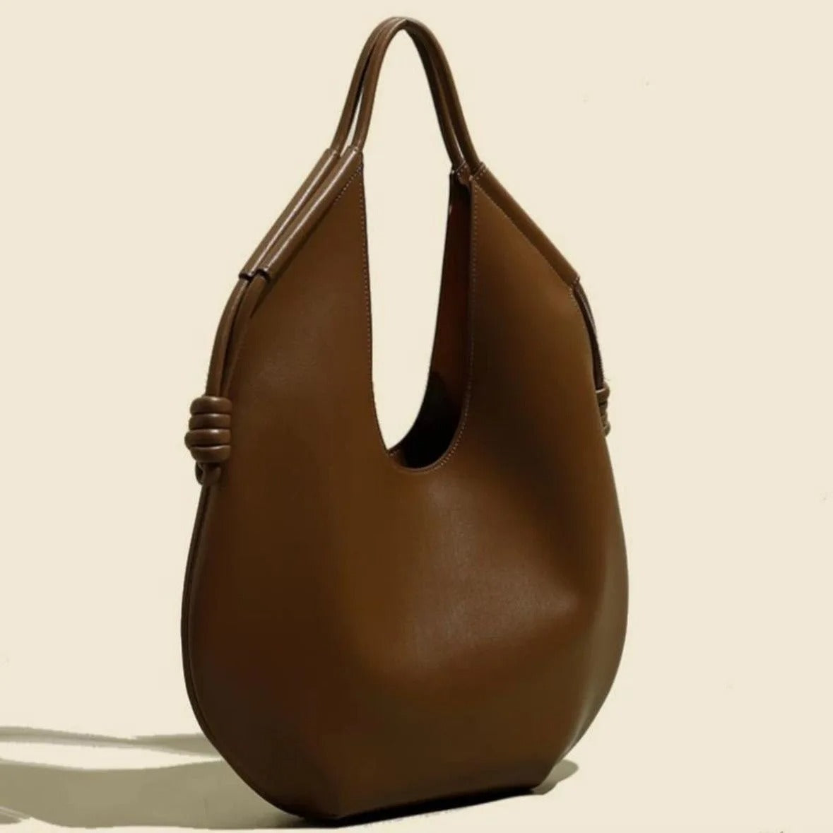 Amawinc Rosie Cabas Slouchy À Anse Torsadée Avec Détail Noué En Faux Cuir Pour Style Quotidien