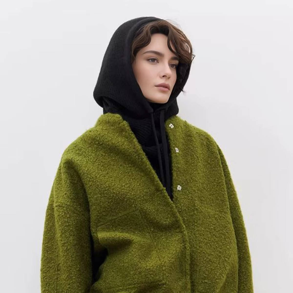 Bonnet En Maille Beige Avec Capuche Et Écharpe Intégrée Pour Hiver Chaleur Confort Du Cou Et Cordon De Serrage