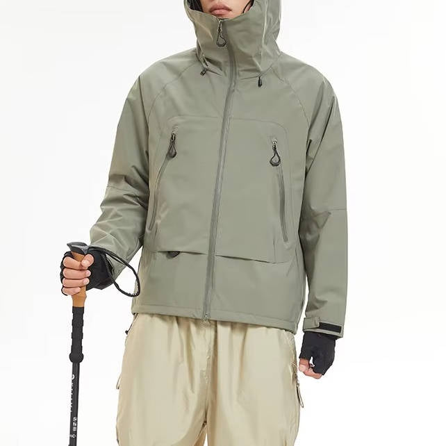 Veste De Randonnée Homme Imperméable Avec Capuche Et Poches Zippées Sur Le Devant