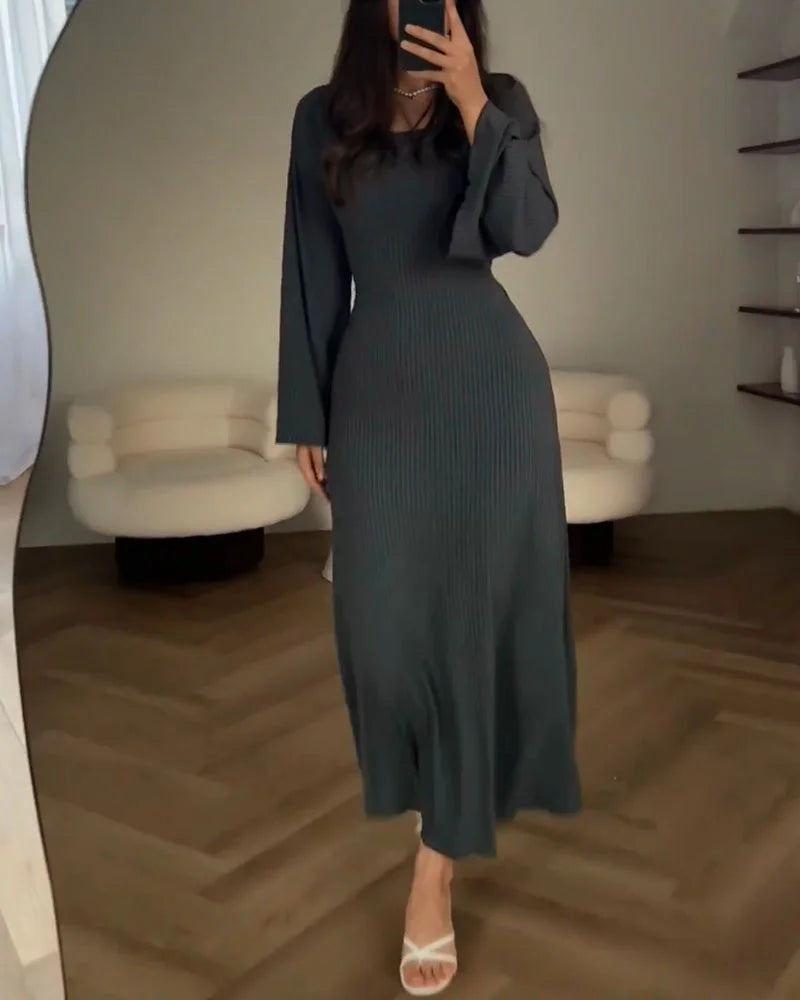 Damen-Rollkragenkleid Amalia im eleganten Design