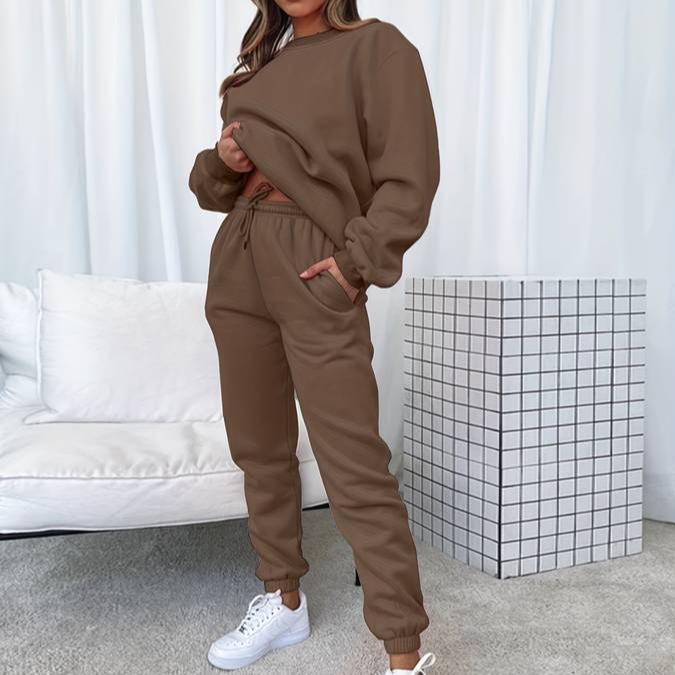 Jenna Ensemble Sweatshirt Et Joggers Assortis Pour Femme Confort Et Style Décontracté Moderne