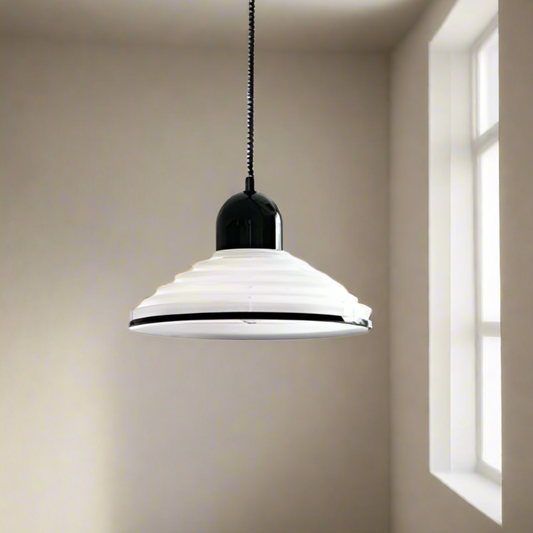 Hängeleuchte aus französischem Creme-Windglas
 - OnyxLampen