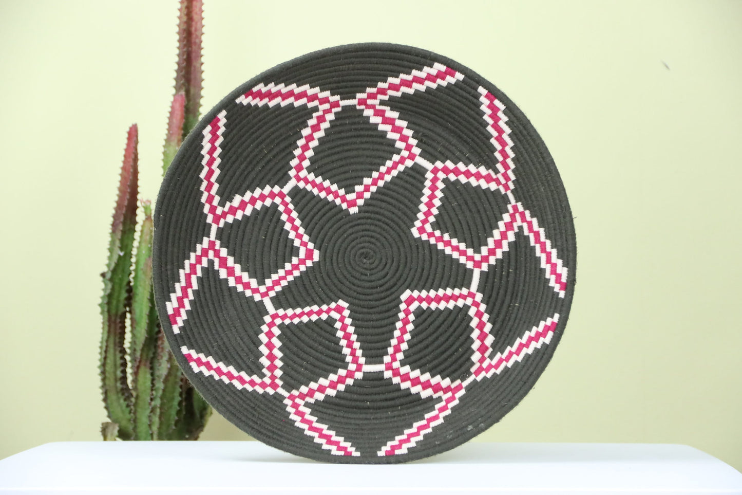 Akkar Berber Wall Basket - Amawinc