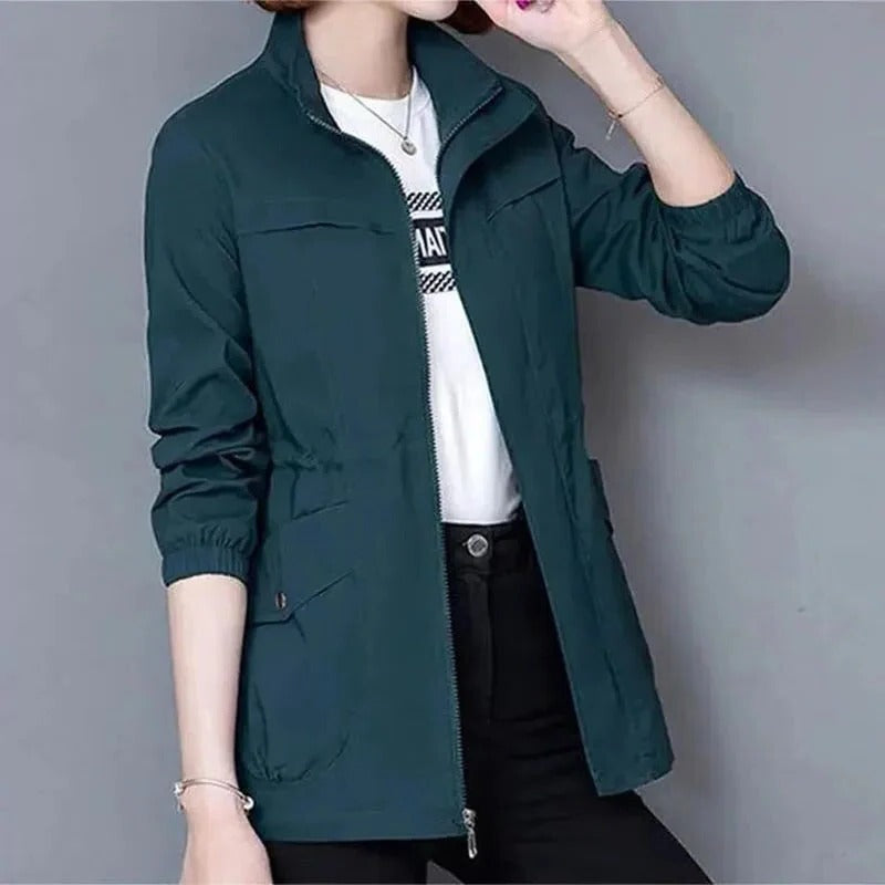 Manteau Trench Léger Taille Ajustable Poches de Rangement Coupe Épurée Fonctionnel