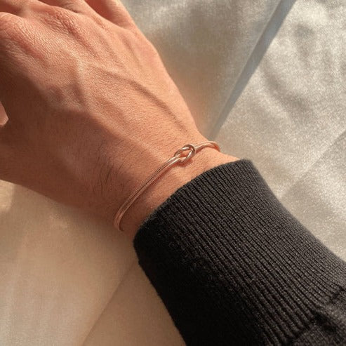 Bracelet Noeud d Amour Minimaliste Pour Femme Élégant Et Polyvalent Pour Tous Les Jours