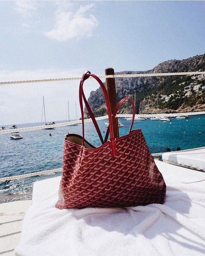 Sac D'Épaule Structuré Pour Femmes Avec Bandoulière Réglable Et Grand Compartiment Intérieur