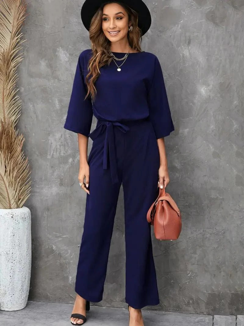 Combinaison Femme Polyvalente Confortable Avec Silhouette Épurée Et Style Moderne Pour Toutes Occasions